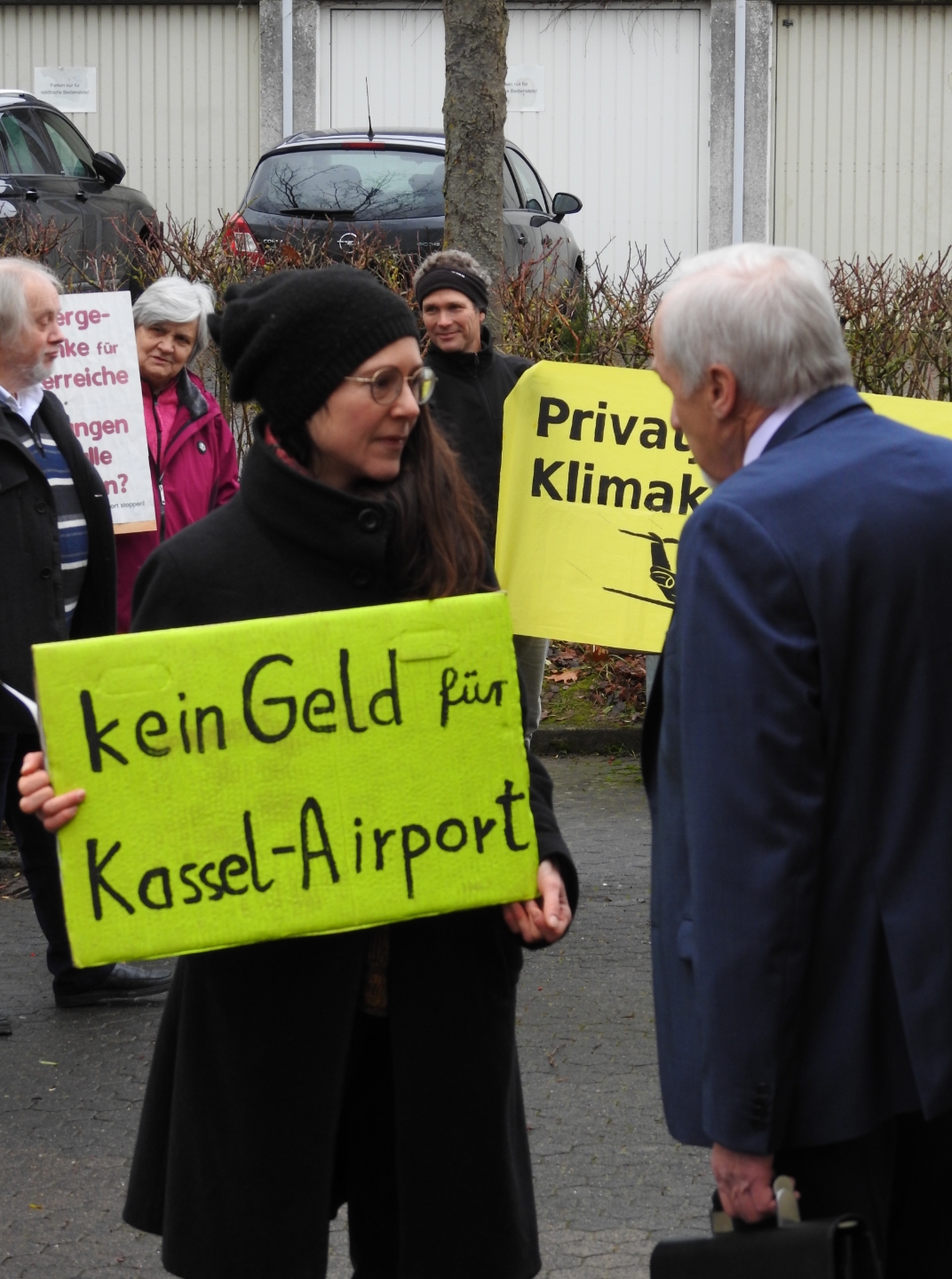 Kürzungen bei den Armen -und Geld für die&nbsp;Reichen?